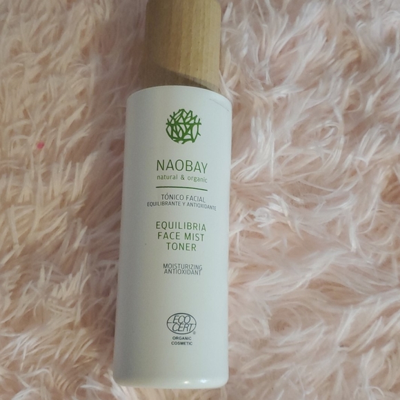 ๐ก 4/$20 NAOBAY face mist toner - Picture 2 of 3